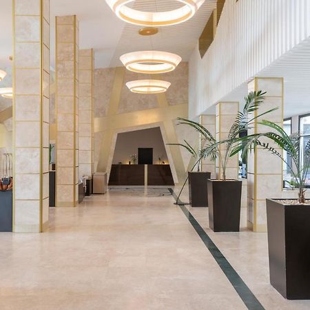 Radisson Blu Hotel N'Djamena Ngoại thất bức ảnh