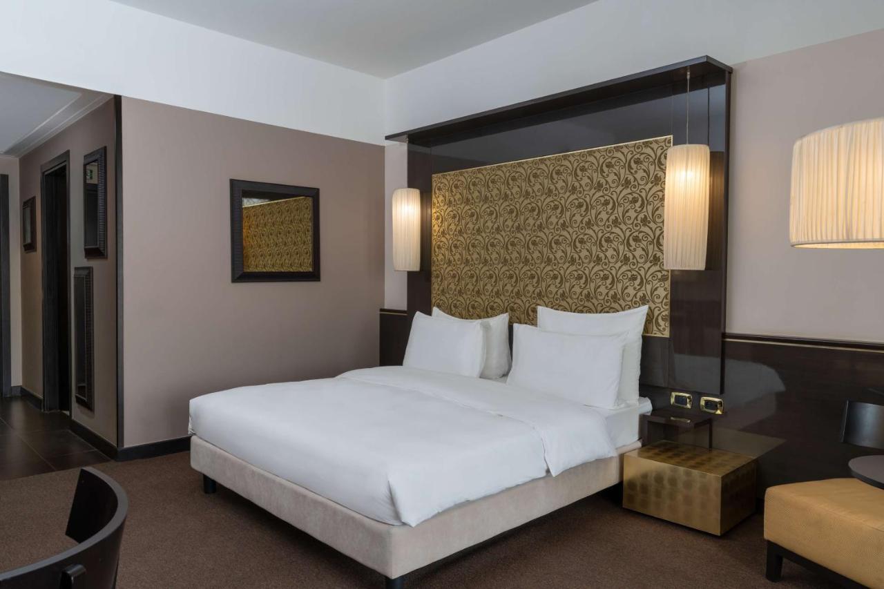 Radisson Blu Hotel N'Djamena Ngoại thất bức ảnh