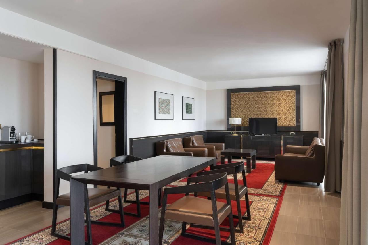 Radisson Blu Hotel N'Djamena Ngoại thất bức ảnh