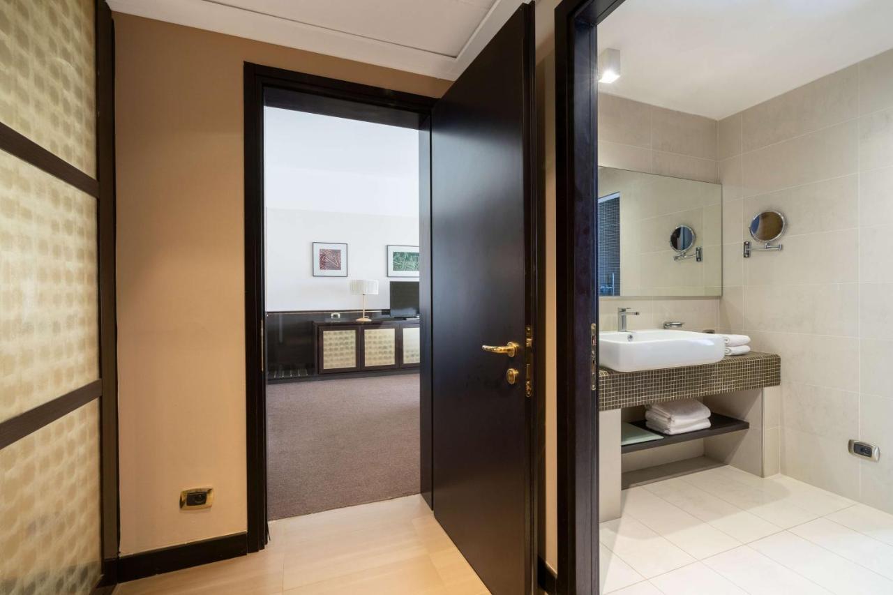 Radisson Blu Hotel N'Djamena Ngoại thất bức ảnh