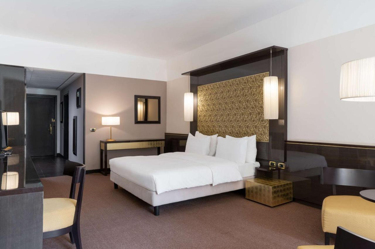 Radisson Blu Hotel N'Djamena Ngoại thất bức ảnh