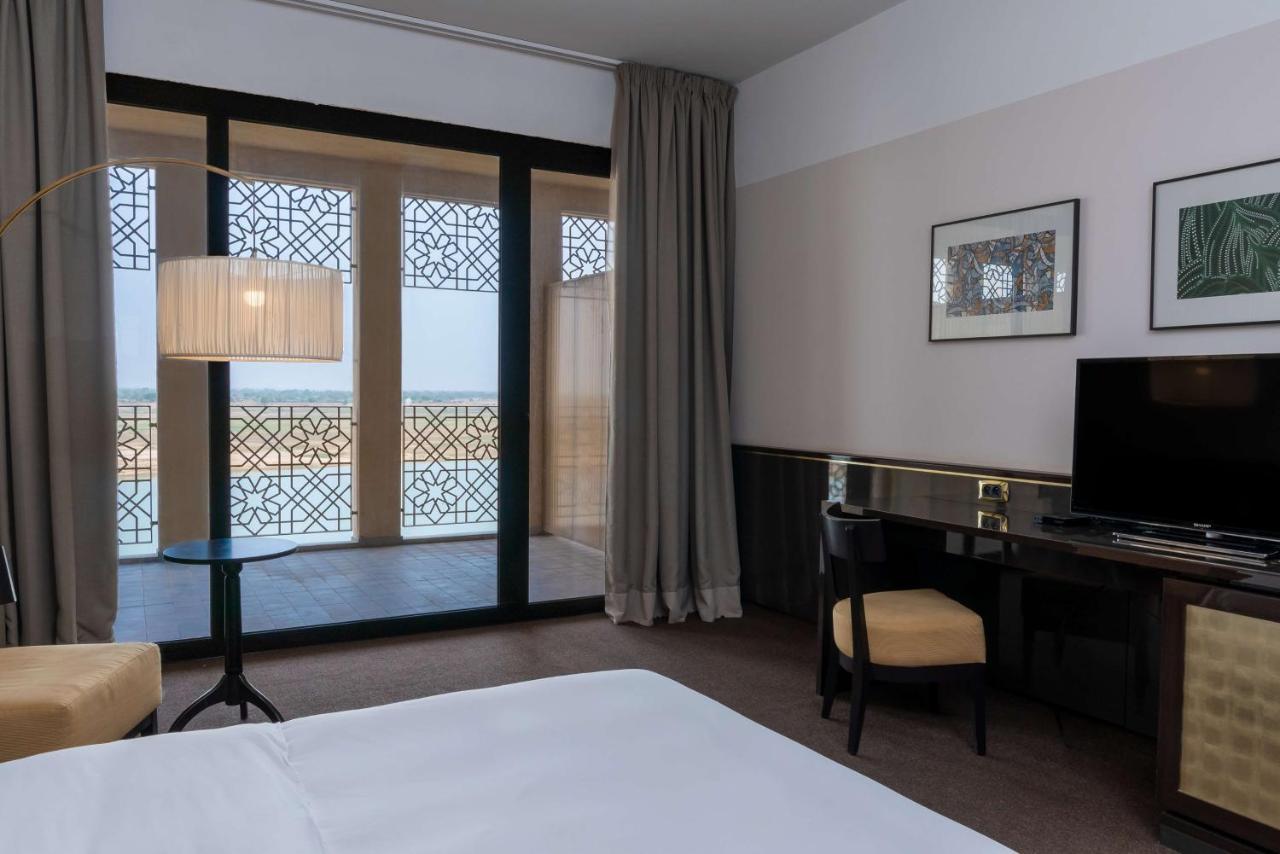 Radisson Blu Hotel N'Djamena Ngoại thất bức ảnh