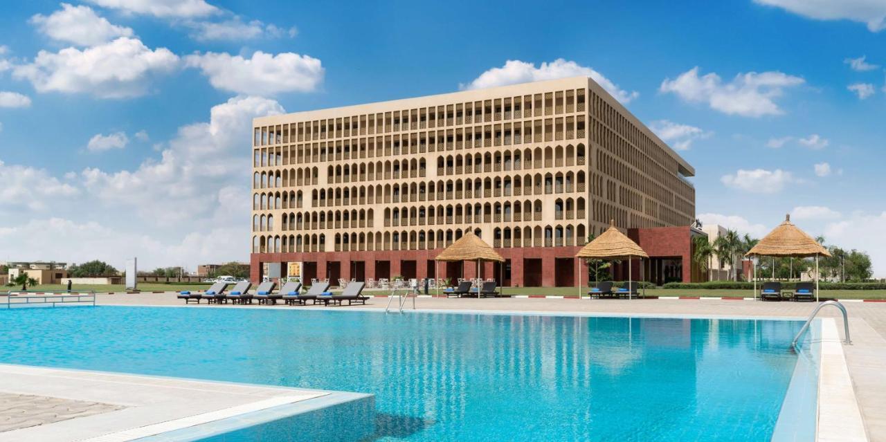 Radisson Blu Hotel N'Djamena Ngoại thất bức ảnh