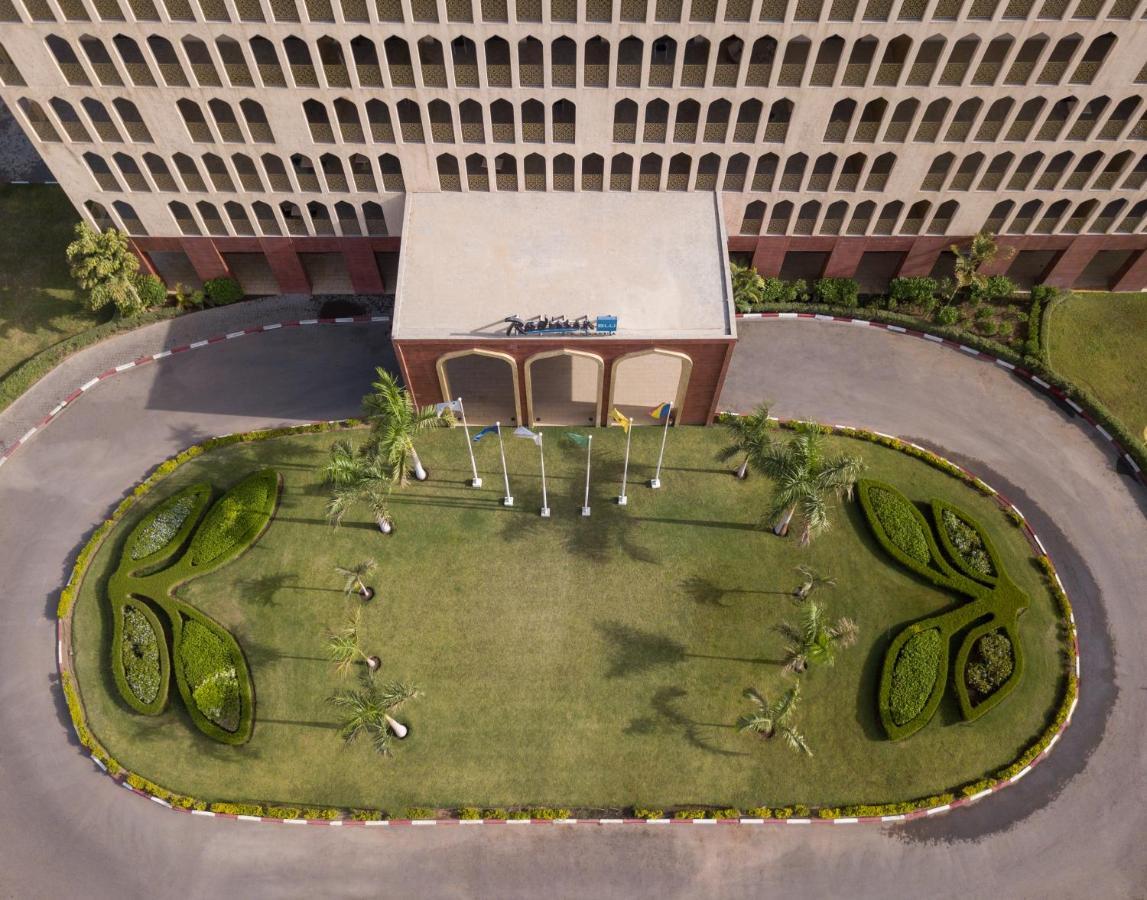 Radisson Blu Hotel N'Djamena Ngoại thất bức ảnh