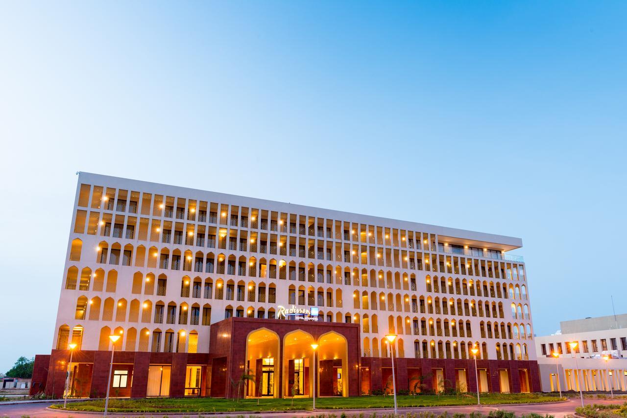Radisson Blu Hotel N'Djamena Ngoại thất bức ảnh